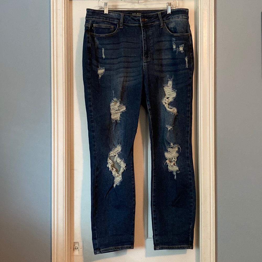 Judy Blue Distressed Boyfriend Fit Jeans